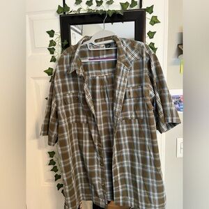Field and Stream Plaid Short Sleeve Shirt